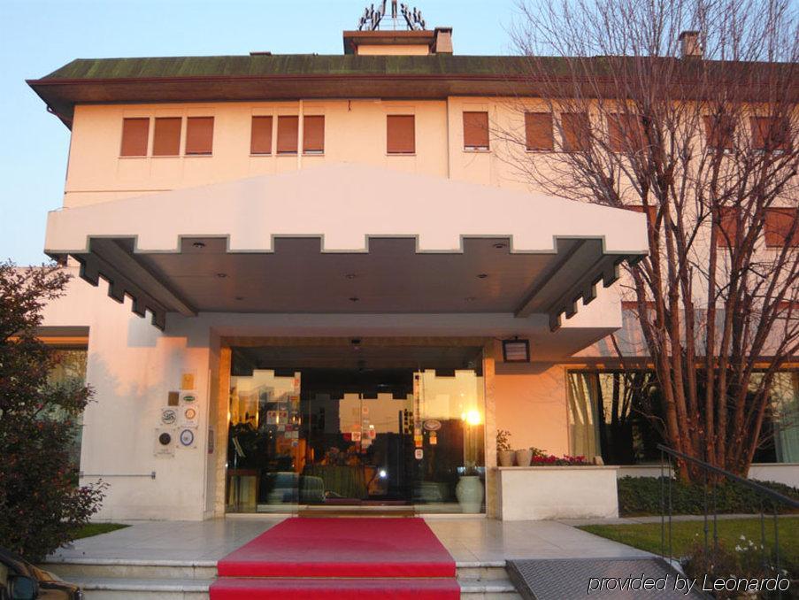 Hotel Al Camin 바사노델그라파 외부 사진